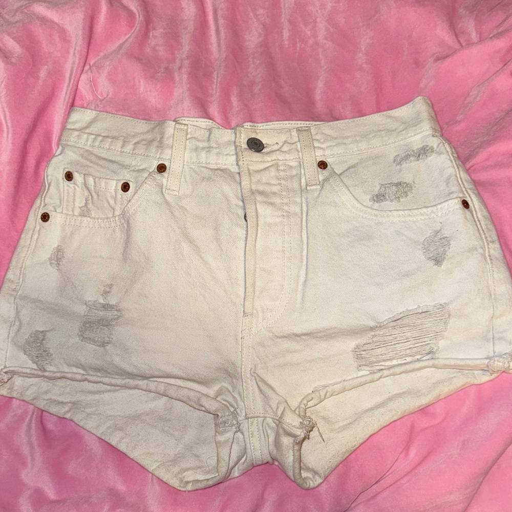 Levi 501 white Distressed Women Shorts